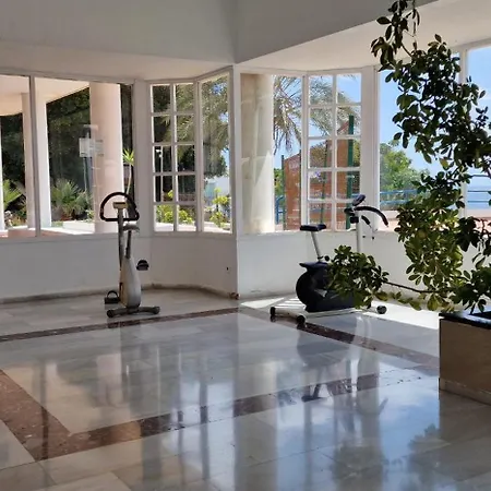 Primavera Sea View Appartement *